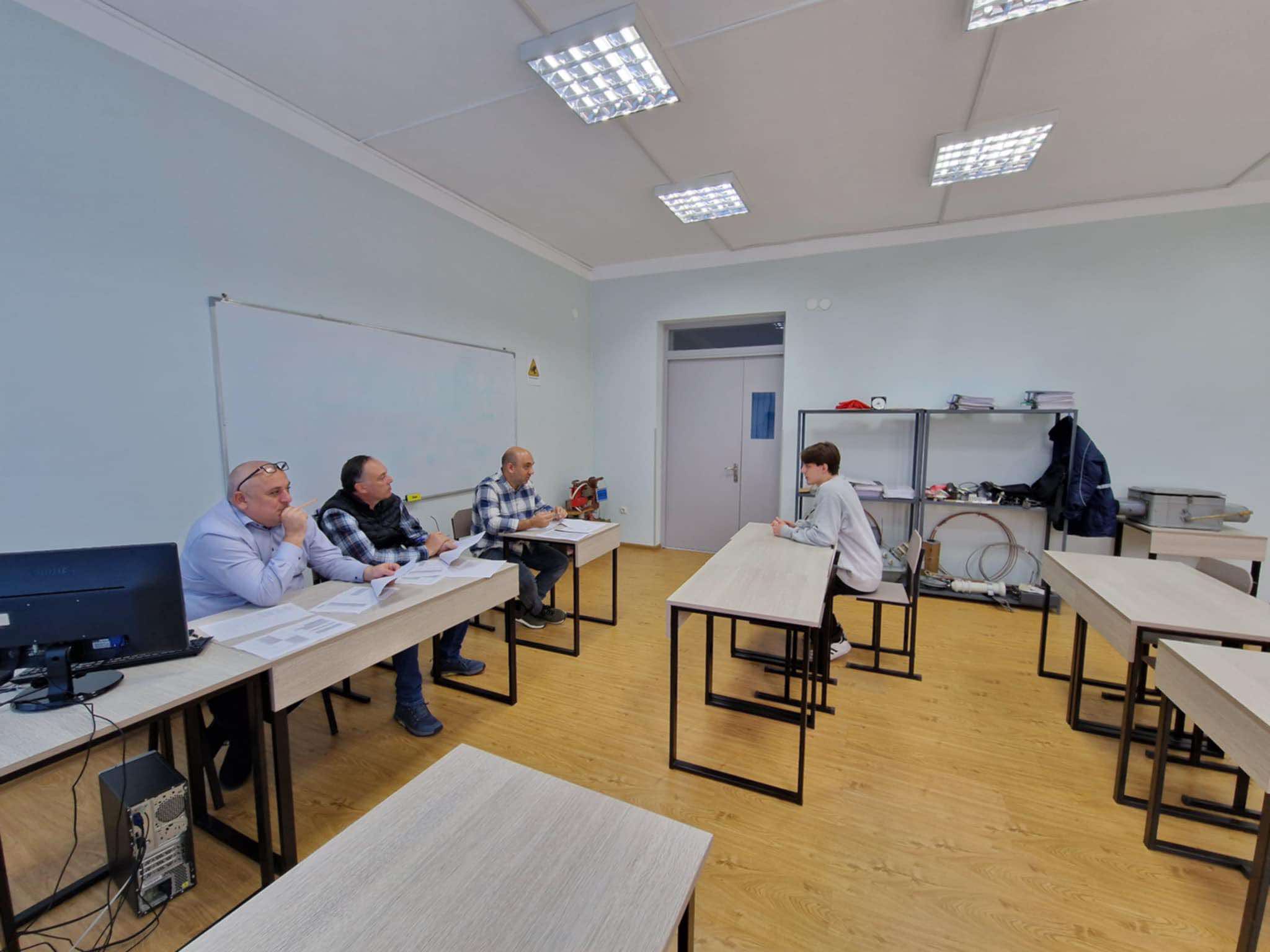 პროფესიულ საგანმანათლებლო პროგრამებზე რეგისტრირებულ აპლიკანტთა მოტივაციური გასაუბრება